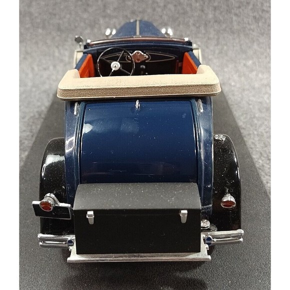 1931 Ford Sedan Model A 1:18-scale Diecast Car Motor City Classics IMPERFECT - Picture 6 of 16